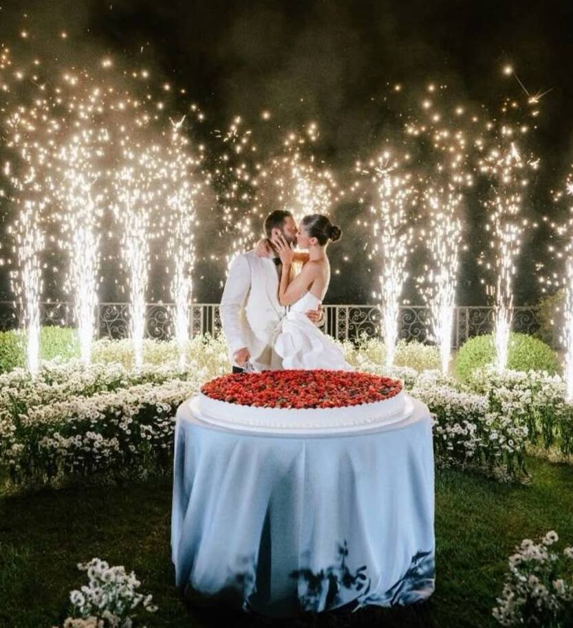 Cake cutting